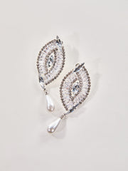 Oaelix Rhinestone Pearl Earrings
