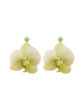 Olatunde Flower Earrings